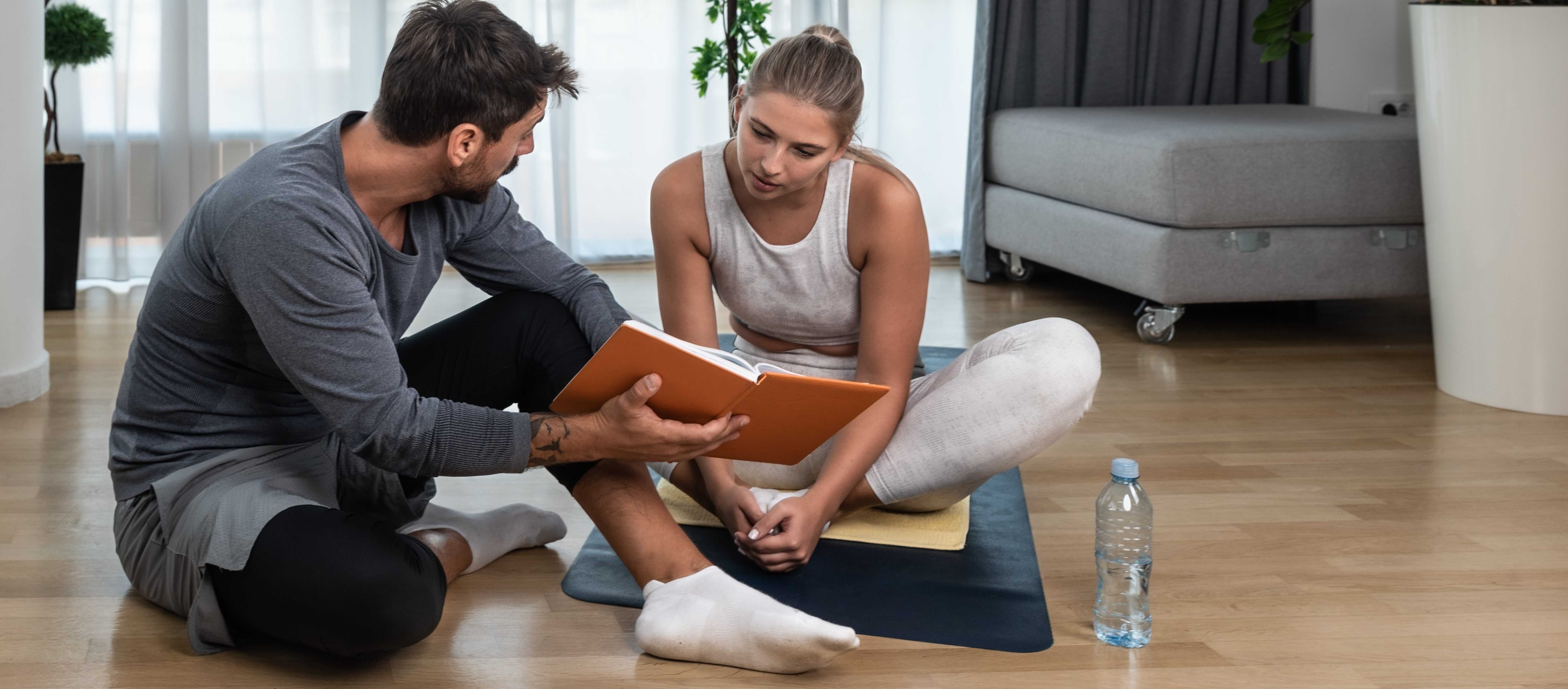 People enjoying working out in group pt session